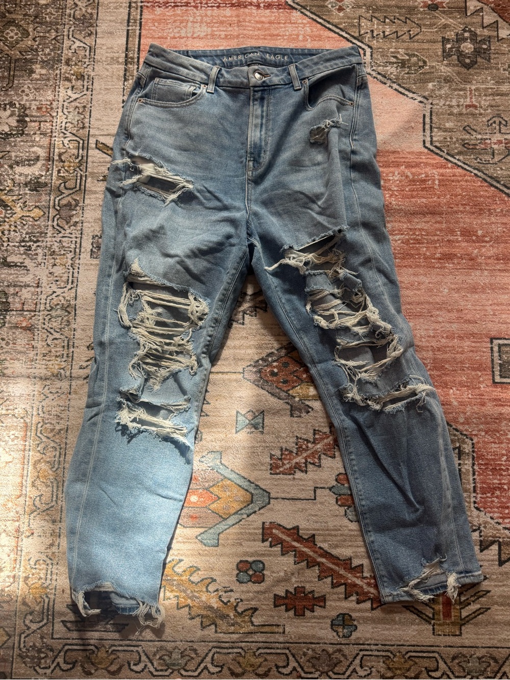 American Eagle Distressed Curvy Mom Jeans